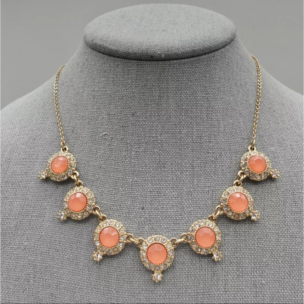 Charming Charlie Necklace Coral Beads Rhinestone Halo Pendant Gold Tone NWOT 16"